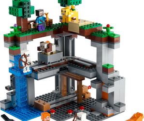 LEGO Minecraft Het Allereerste Avontuur - 21169