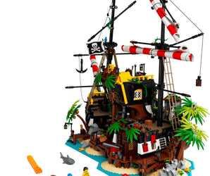 LEGO Ideas Piraten van Barracuda Baai - 21322