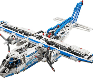 LEGO Technic Vrachtvliegtuig - 42025