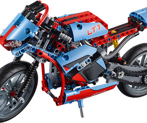 LEGO Technic Straatmotor - 42036