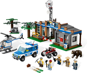 LEGO City Bospolitiebureau - 4440