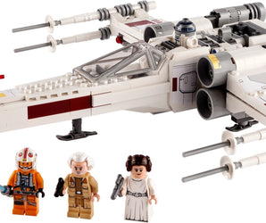 LEGO Star Wars Luke Skywalker’s X Wing Fighter - 75301
