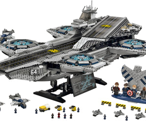 LEGO Super Heroes The SHIELD Helicarrier - 76042