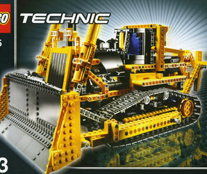 LEGO Technic Gemotoriseerde Bulldozer - 8275